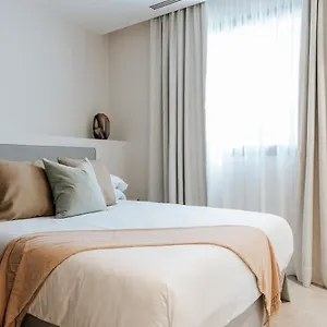 https://dock-1-suites.in-canary-islands.com